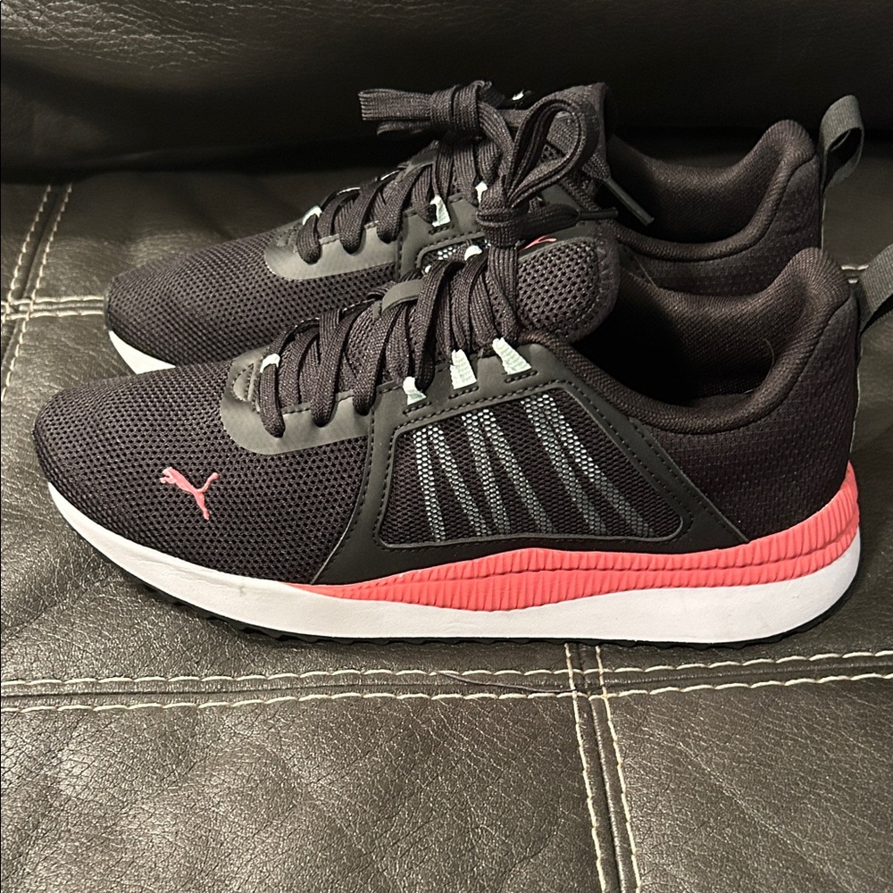 Puma PC Runner White, Black and Coral Sneakers Women’s 8